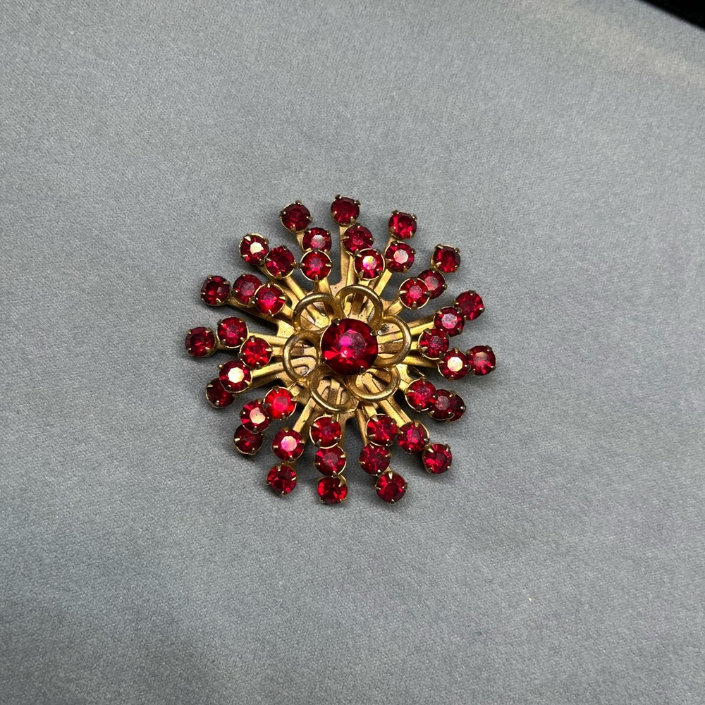 Vintage Gold-Tone Red Crystal Burst Brooch - Women Jewelry